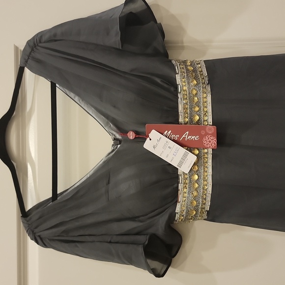 # 55. Formal/ Evning Dress. - Picture 13 of 14